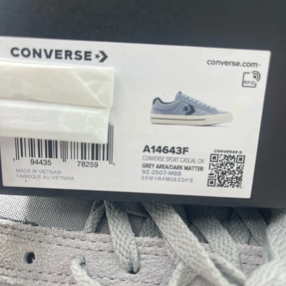 Converse Men’s A14643F
CONVERSE SPORT CASUAL OX GREY AREA/DARK MATTER Sneakers - Picture 16 of 16